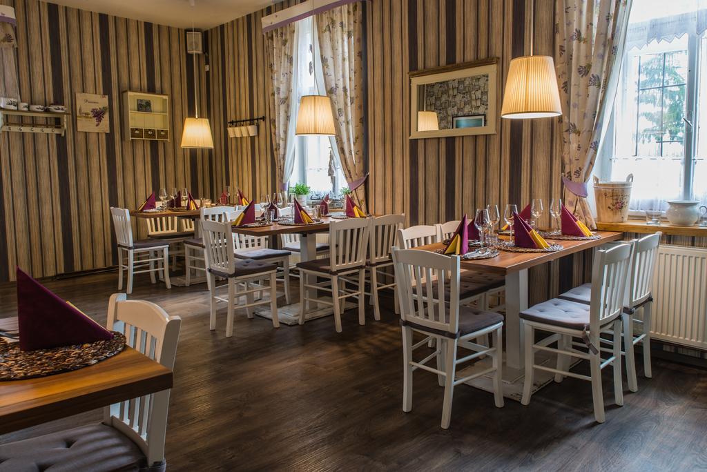 Penzion Restaurace Stará Lípa *